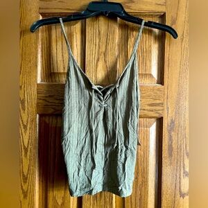 Womens AE Crop Tank Medium